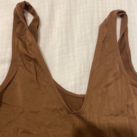 Basic tank top - Picture 2 of 3